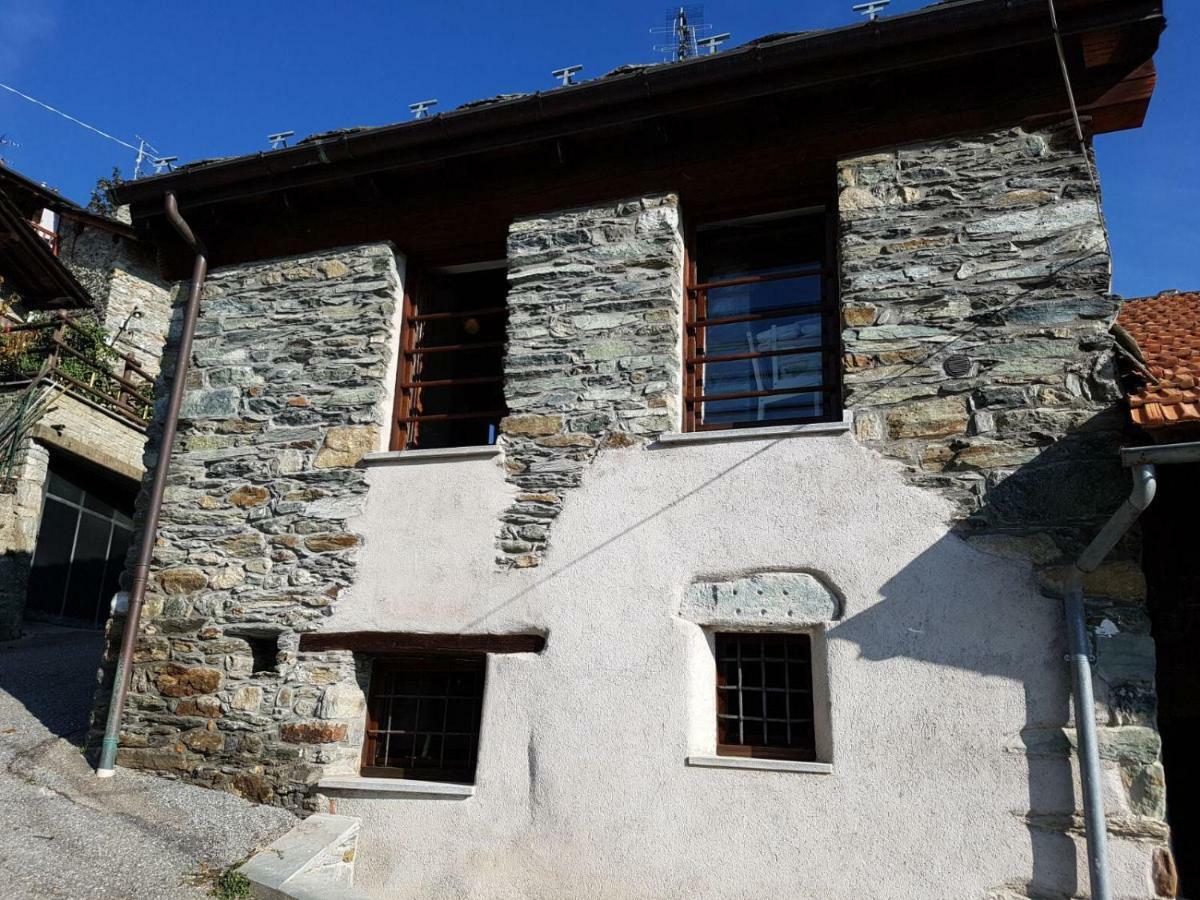 Appartamento Rosa Alpina Tra Il Casino E Le Terme Di Saint Vincent Saint-Vincent Exterior foto